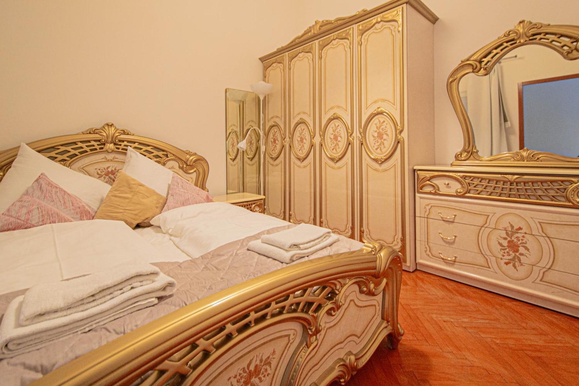 Апартаменти The Grand Royal 3Bdr Heart Of Old Town Прага Екстер'єр фото